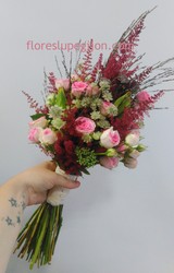 Ramo de novia con astilbe